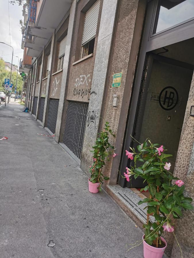 Hotel Bissi Milan Exterior photo